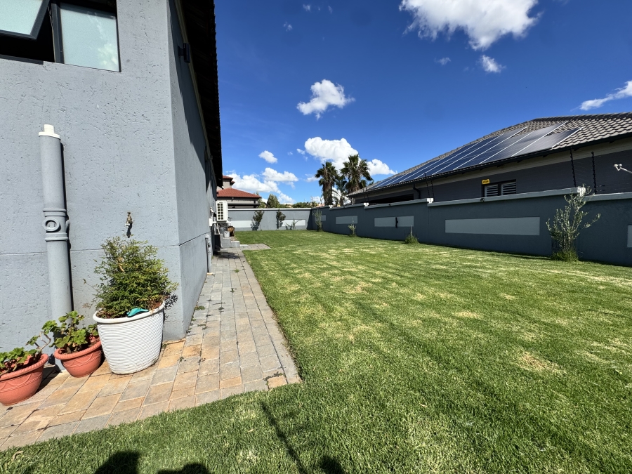 3 Bedroom Property for Sale in Wilkoppies North West
